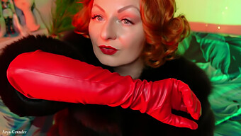 Latex Geklede Babe Masturbeert In Hypnotische Amsr-Video