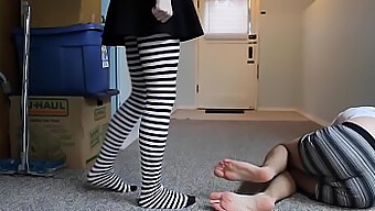 Zusammenstellung Von Ballbusting Videos In High Definition